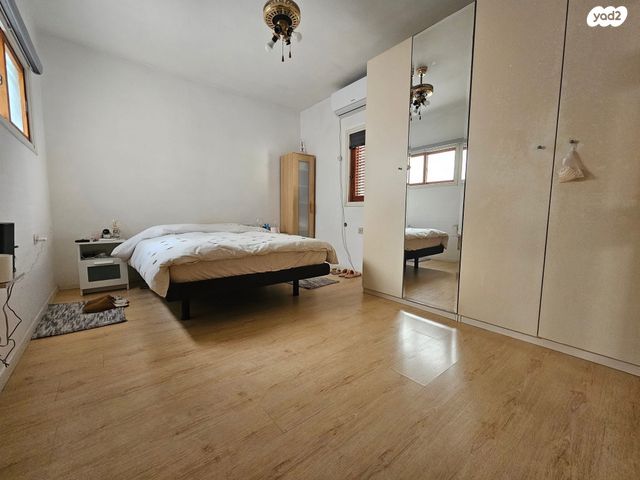 דירה, הרב הרצוג, תל גנים, גבעתיים