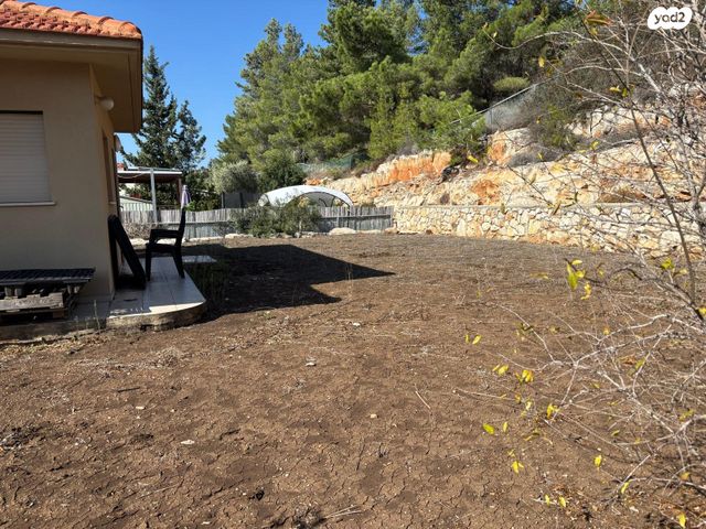 בית פרטי/ קוטג', צורית