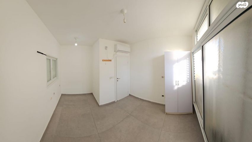 יחידת דיור, הרצל, בת ים