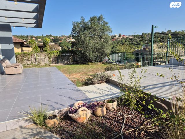 בית פרטי/ קוטג', הקוצר, קציר, קציר