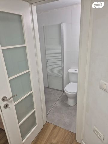 יחידת דיור, אחוזה, רעננה