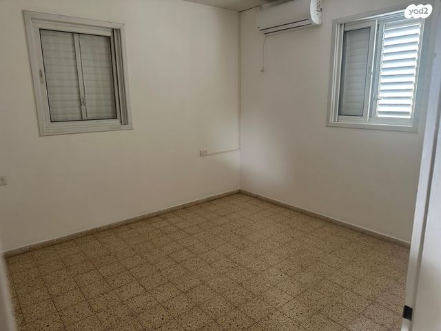 דירה, הרצל 105, שעריים, רחובות