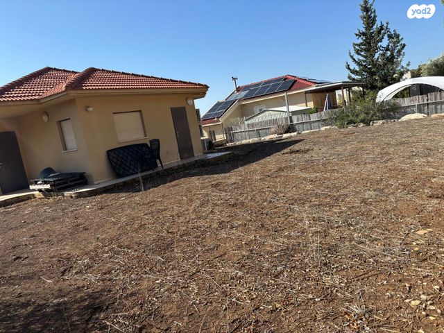 בית פרטי/ קוטג', צורית