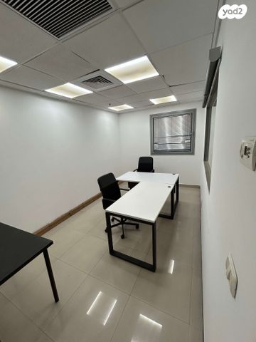 משרדים, אזור תעשיה, הרצליה