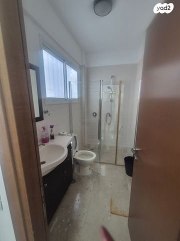 קליניקות, שדרות מוריה, שמבור, חיפה