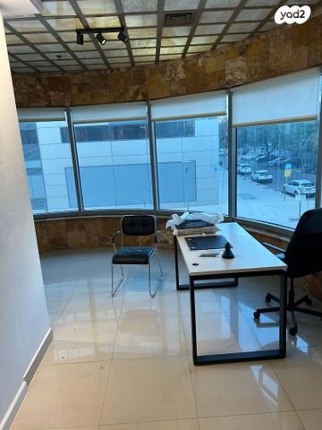 משרדים, אזור תעשיה, הרצליה