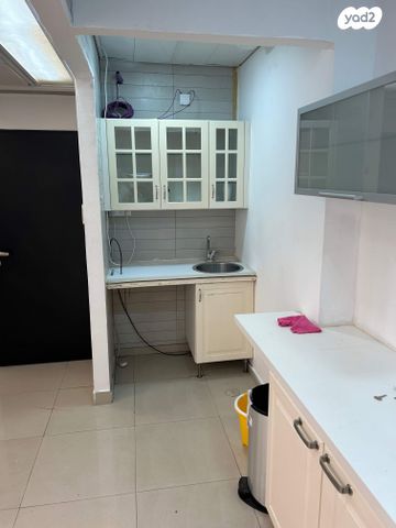 משרדים, הרצליה