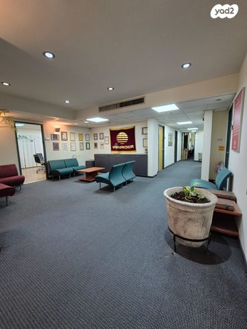 משרדים, המלאכה 13, אזור תעשיה צפון, לוד