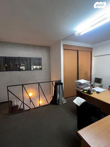 חנויות/ שטח מסחרי, הרב קוק, תל אביב יפו