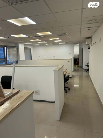 משרדים, אזור תעשיה, הרצליה