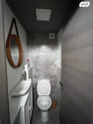 חנויות/ שטח מסחרי, הרב קוק, תל אביב יפו