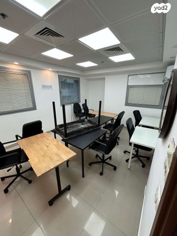 משרדים, הרצליה