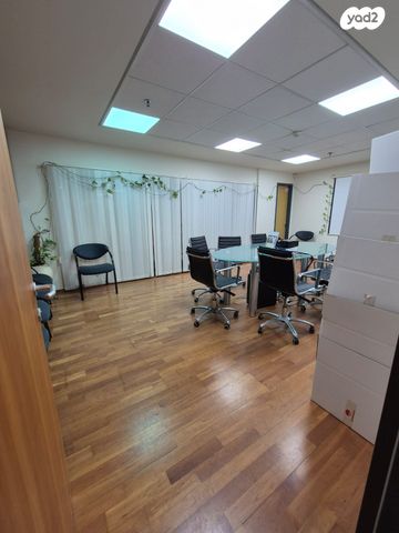 משרדים, המלאכה 13, אזור תעשיה צפון, לוד