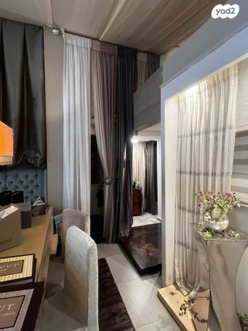 חנויות/ שטח מסחרי, הרב קוק, תל אביב יפו