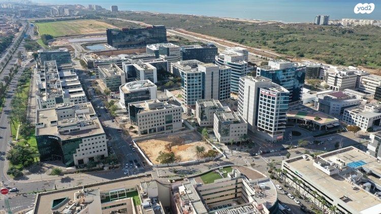 חנויות/ שטח מסחרי, הרצליה