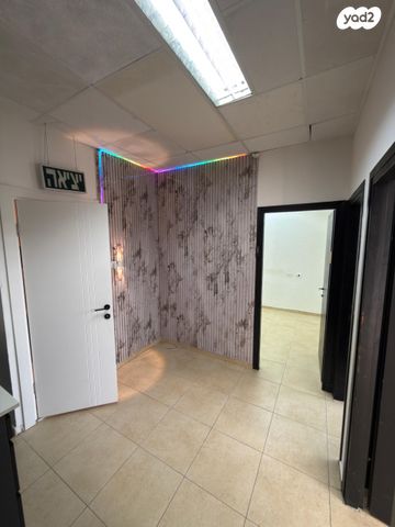 בניין משרדים, ברשבסקי, מב"ת צפון, אזור תעשיה ישן, ראשון לציון