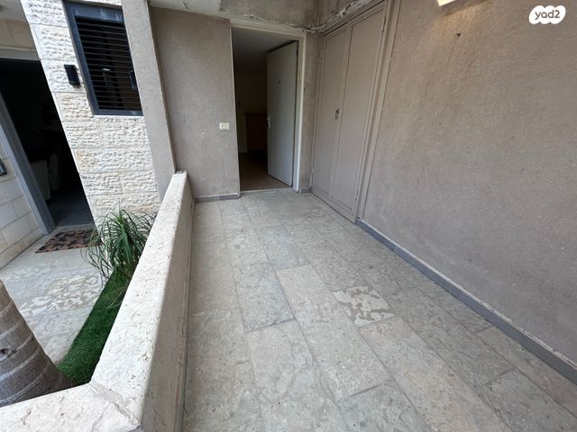 קליניקות, כפר סבא