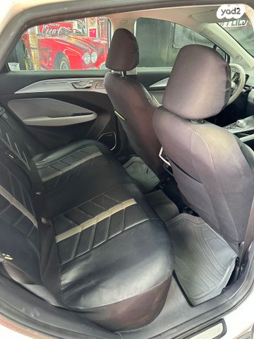 ג׳ילי Geometry C