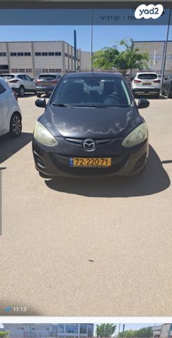 מודעת רכב מאזדה 2