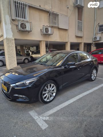 מודעת רכב מאזדה 3