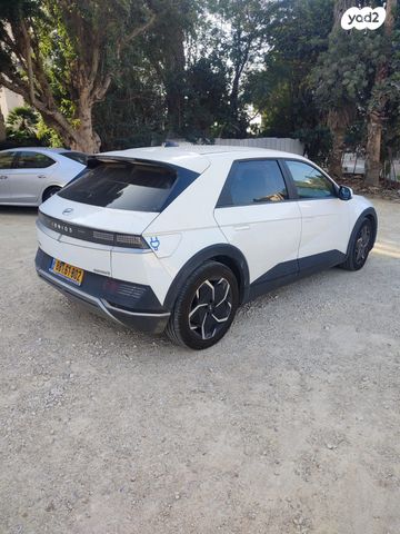 יונדאי איוניק 5