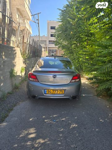 אופל אינסיגניה