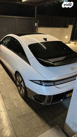 יונדאי איוניק 6