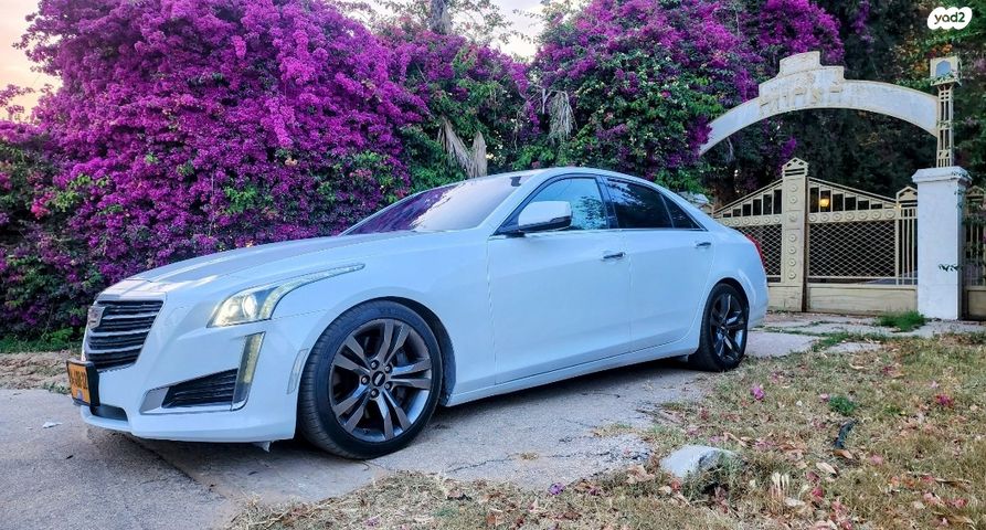 מודעת רכב קאדילק CTS