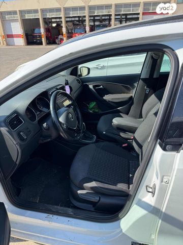 פולקסווגן פולו 