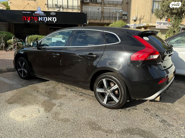 מודעת רכב וולוו V40