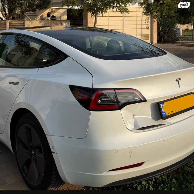 טסלה מודל 3