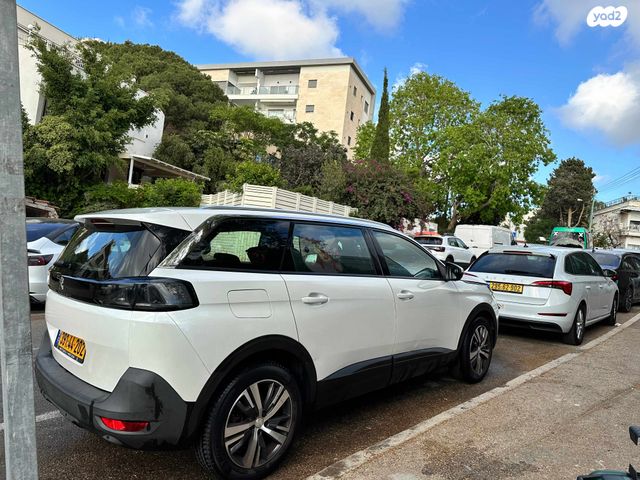 מודעת רכב פיג'ו 5008