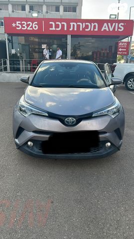 מודעת רכב טויוטה C-HR