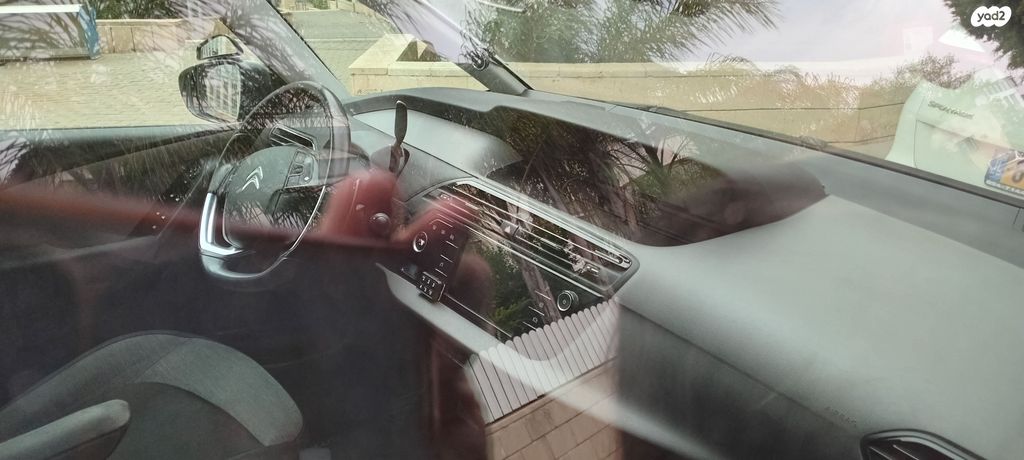 מודעת רכב סיטרואן C4 פיקאסו