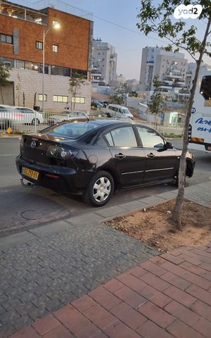 מודעת רכב מאזדה 3
