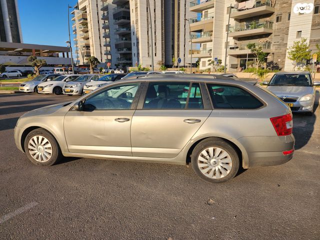 סקודה אוקטביה 