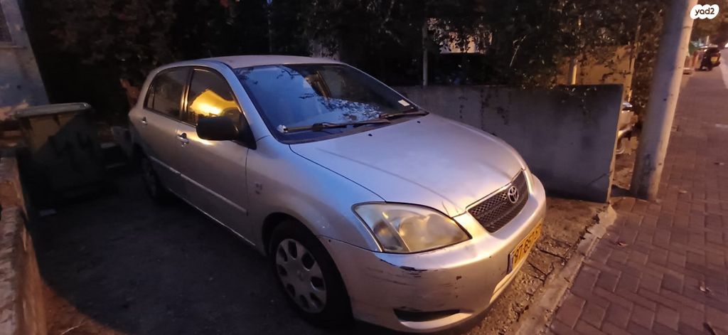 מודעת רכב טויוטה קורולה