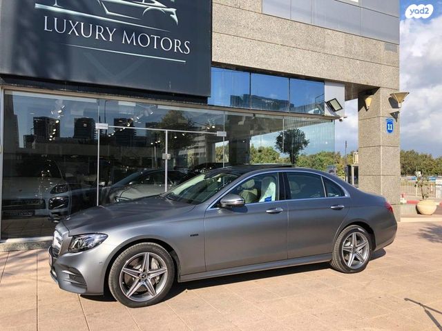 מודעת רכב מרצדס-בנץ E-class