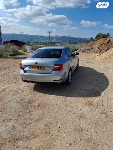 סקודה אוקטביה 