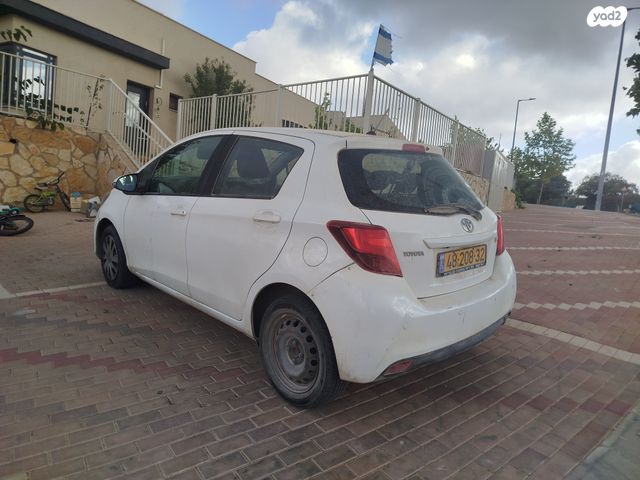 מודעת רכב טויוטה יאריס