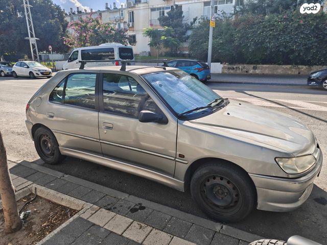 מודעת רכב פיג'ו 306