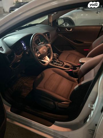 מודעת רכב יונדאי איוניק