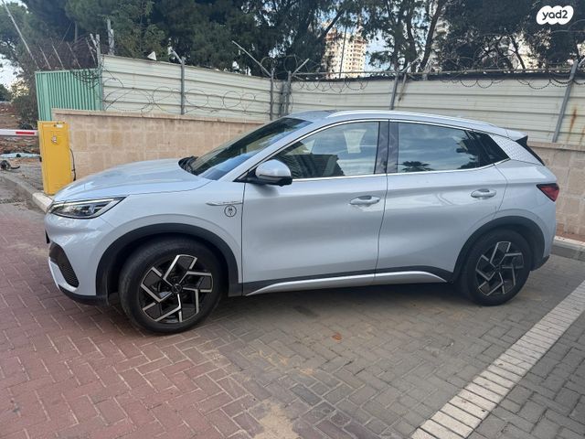 מודעת רכב בי.ווי.די אטו 3