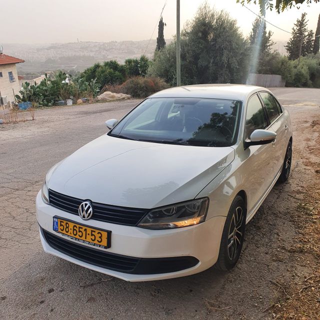 מודעת רכב פולקסווגן ג'טה 