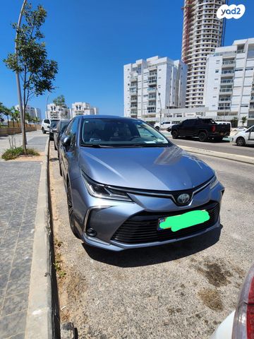 טויוטה קורולה