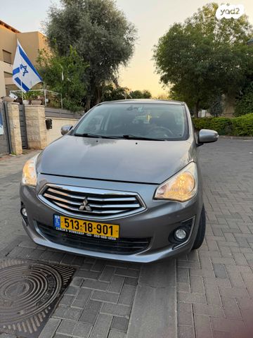 מודעת רכב מיצובישי אטראז'