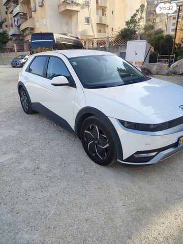 יונדאי איוניק 5