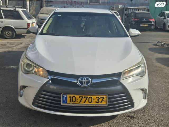 מודעת רכב טויוטה קאמרי