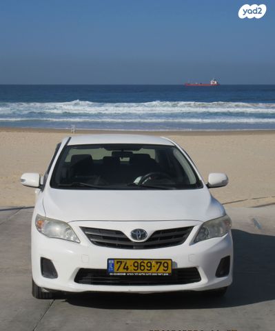 מודעת רכב טויוטה קורולה