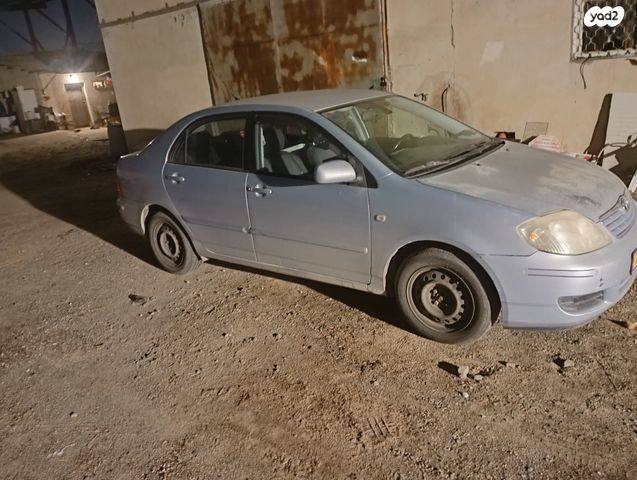 טויוטה קורולה